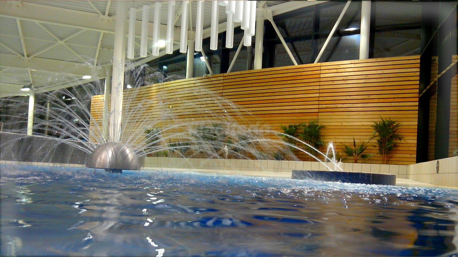 CENTRE AQUATIQUE 