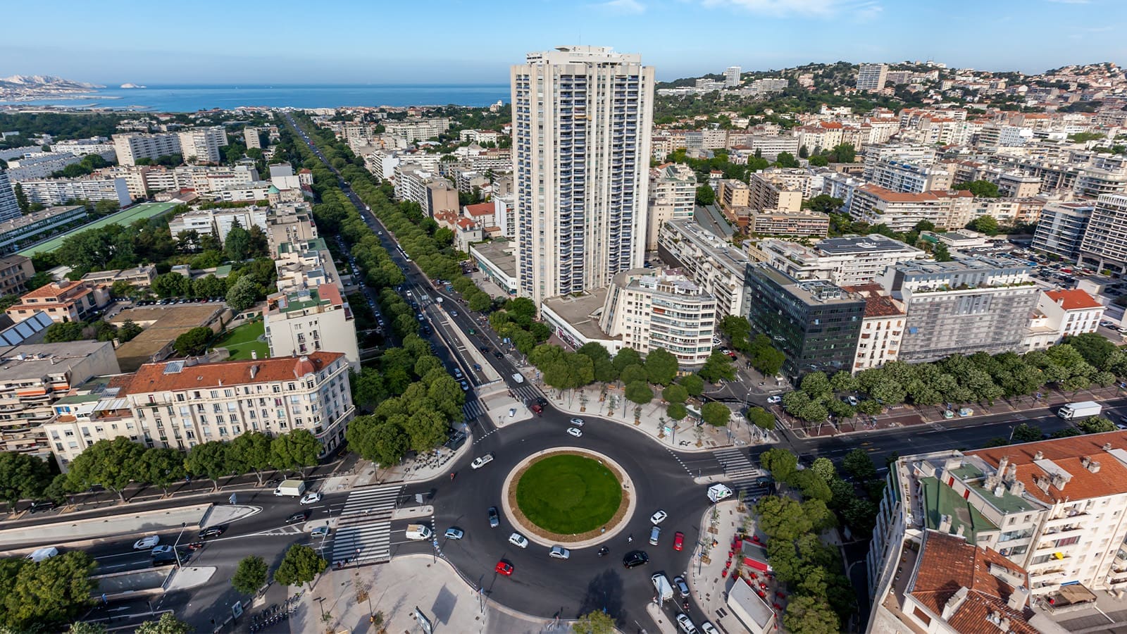 PRADO TRAFFIC ROUNDABOUT #4